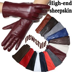 Womens sheepskin gloves winter warmth plus velvet short thin touch screen driving female color leather gloves high-end 240314