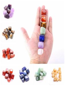 Chakra de cristal natural 7pcs Definir pedras naturais Palm Reiki Cristais de cura Gemtones Acessórios para decoração de casa RRA28129115056