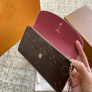 Women's Luxury Designer Long Presbyopia Flower Purse Classic Interior Slot Pocket Women's Pass Pocket Travel Wallet Coin