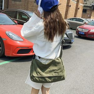 Casual Canvas Student School Bag Fashion Shoulder Bags For Women Simple Unisex Crossbody Bag Solid Color Travel Messenger Bag 240309