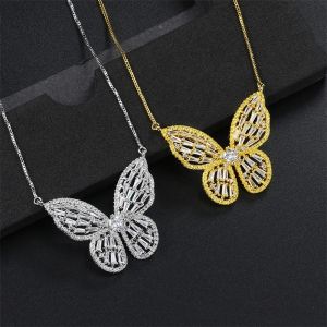 Designer Jewelry Woman Clover New Popular Exquisite Butterfly Necklace With Full Diamond Hip Hop Women's Collarbone Chain Party Jewelry