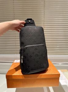Wysokiej wysokiej jakości torba na procę męską designer 5A skórzane torby na ramię Mans Projektanci Projektanci krzyżowej portfela hobos torebka torebka torba paska BUMBAG
