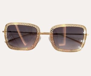 2019 Nuovi occhiali da sole quadrati Donne Brand Designer Retro Metal Hollow Og Telas da sole tonalità di lusso femmina UV4004375776