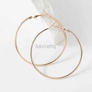 Hoop Huggie 40-80mm Exaggerated Smooth Round Ring Earrings Suitable for Womens Aros Simple Round Ring Earrings Wedding Jewelry Brincos Cool Gifts 240326