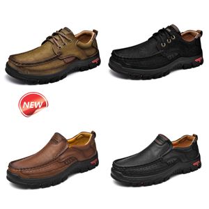 Novos sapatos de venda para homens de couro genuíno GAI sapatos de couro casuais Mocassins de negócios leves de alta qualidade Designer de escalada eur 38-51 Homens legais