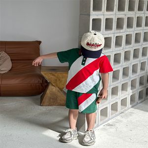 I più nuovi set di vestiti firmati per bambini Primavera Estate Coreano Abiti per bambini Manica corta Polo e strisce corte 2 pezzi Set Abbigliamento per bambini all'ingrosso