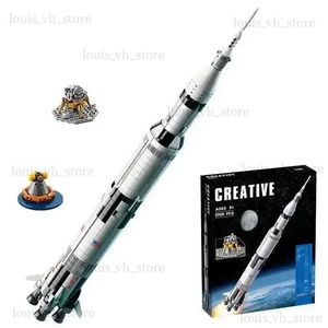 Blockerar Apollo Saturn V 92176 Byggnadsblock Space Rocket Idea Series Bricks Education Toys for Children Birthday Xmas Gifts T240325