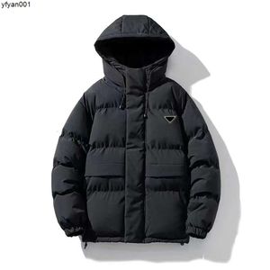 メンズ冬のジャケットファッションコートダウンコート6SZ。