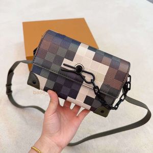 최신 박스 가방 럭셔리 디자이너 여성 미니 크로스 바디 가방 패션 체인 어깨 작은 정사각형 핸드백