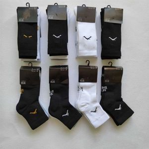 Designer For Men Stockings Grip Socks Motion Cotton All-Match Solid Color Classic Hook Ankle Breathable Black White Basketball Football Sports Sock