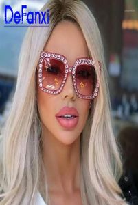 Eşsiz Elmas Güneş Gözlüğü Kadın Moda Tasarımcısı Meydan Büyük Boyutlu Kadın Ayna Güneş Gözlükleri Oculos Lunette UV400 Shades18331978