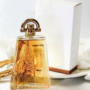 Şık Vücut Sprey 100ml Erkek Parfümler Pi Ahşap Koku Tarih Hediye Aromatik Sprey Köln Erkek Pour Homme