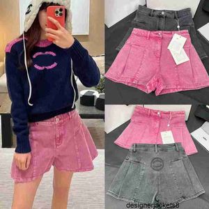 Designer Shenzhen Nanyou Quality Tidig vår Ny reducerad ålder liten doftstil hög midja smal rusad blomma knopp denim shorts 7gga