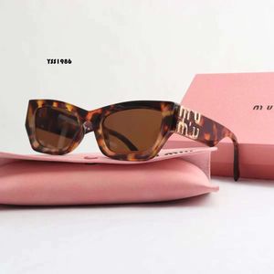 Miui Sunglasses Designer Sunglasses Personalform Personal Mirror Metal Efressher Large Brand Multiclor Miui Outlet Factory Factorial Special 599