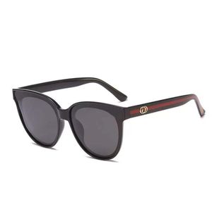 Wysokiej jakości szklanki luksusowe okulary przeciwsłoneczne mężczyźni jazda okulary kobiety dekoracyjne szklane przeciwdefleksja 4 opcje z pudełkiem Cool2781510