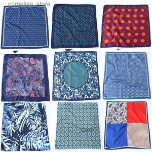 Lenços Bandanas Durag 32 * 32cm Bolso Quadrado Mens Flower Print Set Hanky Mens Handle Headband Square Handle Headband Y240326