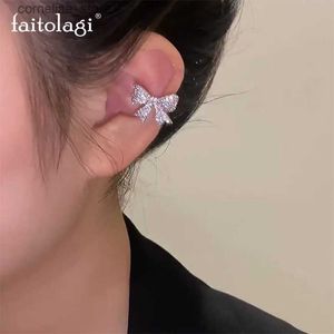 Ear Cuff Ear Cuff 1 shiny zircon bow clip earring elegant Korean rhinestones unperforated earrings cuffs bow earrings suitable for womens ear clip jewelry Y240326