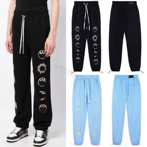 Joggers Men Designer Mens Am Jeans Purples Jean Spodnie dla mężczyzn Zerwane haft pentagram patchwork dla trendów marki motocykl spodni chudy ubrania męskie