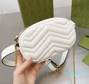 2024 White mini female waist bags fashion crossbody shoulder bag Soft leather wave stitching Single chain ladies zippy fanny pack chest designer Bum bag