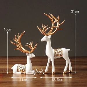 Miniatures 2Pcs Christmas Reindeer Sculpture Geometric Resin Sitting Standing Elk Deer Figurine Ornament Home Living Room Decor