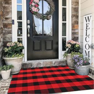 Mats 1pc Christmas Floor Mat Red and Black Checker Bath Mat Classic Entry Carpet Front Door Rug for Home Room Kitchen Party Holiday