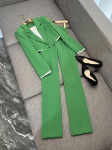 2024 Spring Black Solid Color Two Piece Pants Sets Green Long Sleeve Notched-Lapel Short Blazers Top + Wide Leg Trousers Pants Set Two Piece Suits 4A211576