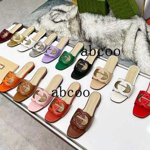 Designer Sandals womens summer slippers interlocking G slides Brand Flat Heel Fashion Versatile Leather Casual Comfort Flip Flop