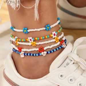Anklets New Hip Hop Bead Bracelet for Womens Bohemian Colored Daisy Bead Bracelet Handmade Elastic Bracelet JewelryC24326