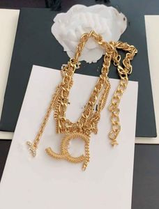 Designer-Halsketten mit Anhänger in Top-Qualität, klassische vergoldete Herz-Halsketten von Chanells für Frauen, Buchstabe C-Halskette, Schmuck, Party-Trend 1554