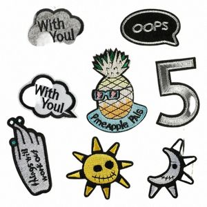 hot Selling Embroidery Patch Stickers DIY Embroidered Badges Thermoadhesive Ir Patches Fabric Accories for Clothing Bag 74fc#