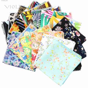 Handkerchiefs Fairy tale jungle flower and plant print 23cm handle cotton Hanji mens casual party pocket square gift tailcoat accessories Y240326