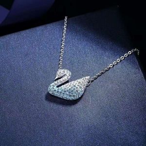 Fashion Womens Beating heart Diamond Pendant 14K Gold Swan designer necklace INS Style Necklace emotional Gift Jewelry for Women Express Their Love