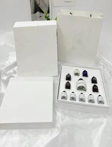 مجموعة العطور من الرجال غير المتقاعدين من No Man's Land Stense رائحة 10 مل و 30 مل 3pcs 4pcs 5 مساءً