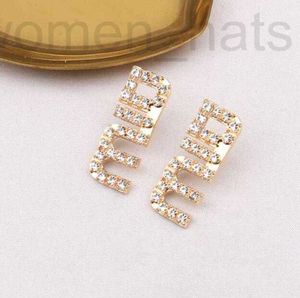 Studdesigner Simple 18K Gold Plated Luxury Brand Designers Dangle Letters 925 Silver Geometric Women Crystal Rhinestone Long Earring 2Color T5ML