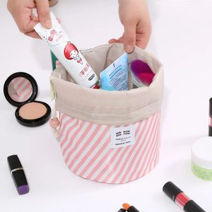 2024 Kvinnor Lazy DrawString Cosmetic Bag Color Cylinder DrawString Travel Makeup Bag stor kapacitet Skönhet Makeup Lagring Toalettet