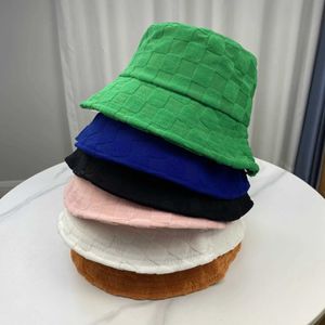 Wly designad högkvalitativ rutig hinkhatt Regelbunden loopad handduk Kvinnor godis färgad panama casual fiskare hatt sol hatt bobc24326