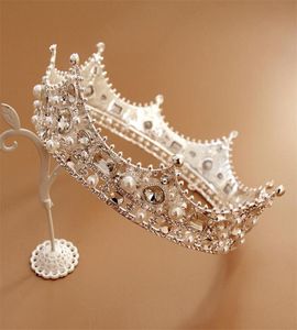 Vintage Düğün Gelin Kraliçesi Taç Tiara Kristal Rhinestone Head Bandı Tam Yuvarlak Taç Yardımcı Saç Aksesuarları Silver Pearl Headdr3670504