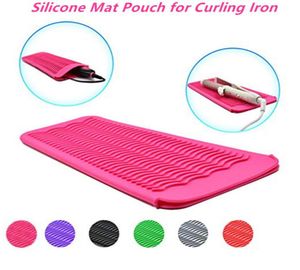 Multifunktion Hårrätare Verktyg NONSLIP Resistent Silicone Mat Pouch för Curling Iron Wand Crimping Iron Flat Heat Holder3682547