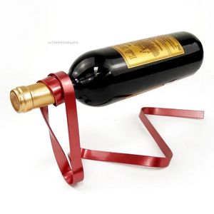 Creative Iron Wine Bottle Holder Ribbon Suspension Poised Rack Cabinet Stand Bracket Bar Accessories Table Decoration Tools 240315