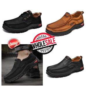 Nya modeförsäljningsskor för herrläder Gai Casual Shoes Business Loafers Lätt klättringsdesigner Mens Stink inte Fötter överdimensionerade mjuka sulor 38-51 EUR