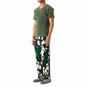 Miyake veckade män tryckt raka LG -byxor 2023 Men sommarbrett ben Casual Wide Leg Hip Hop Straight Pants I1HW#