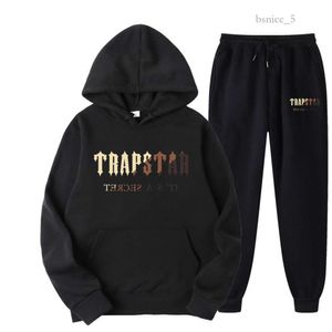 Дизайнерский новый спортивный костюм Trapstar Спортивный костюм Брендовая спортивная одежда с принтом Мужская 15 цветов Теплый комплект из двух предметов Свободная толстовка с капюшоном Толстовка Брюки Наборы с капюшоном для бега 189