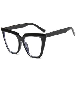 2020 New Personality Cat Eye Glasses Frame Moda AntiBlue Light Flat Mirror2723831