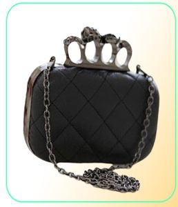 Ganz neue Vintage-Totenkopf-Geldbörse, schwarze Totenkopf-Knuckle-Ringe-Handtasche, Clutch-Abendtasche, die geneigte Umhängetasche mit Kette js2909444241