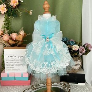 Hundebekleidung Sommer dünnes Garn Haustierkleidung Hellblau handgemachte Pailletten Spitze Schleife Lolita Prinzessin Kleid für kleine mittelgroße Hunde Chihuahua Welpen