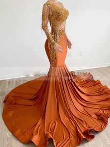 Orange Mermaid Prom Dresses 2024 Tassel With Lace Appliques Black Girl Evening Birthday Party Gown Crystal Satin Illusion Vestidos de Fiesta