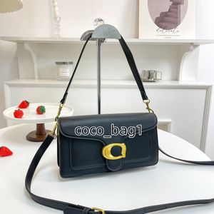 Half Moon Arm Pit Bags Messenger Bag designer Bag läder axelväskor med hjärtformad sminkspegel och liten handväska hänge