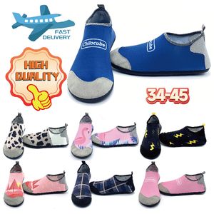 Sapatos esportivos GAI Sandálias Homens e Mulheres Wading Shoe Descalço Nada Esporte Sapato de Água Ao Ar Livre Praia Andal Casal Creek Sapato Tamanho EUR 35-46