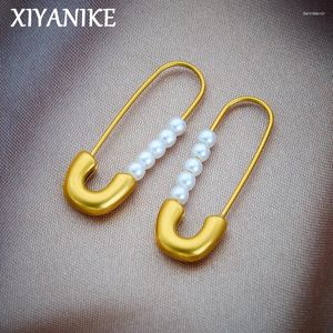 Dangle Küpeler Xiyanike Pin Stil Boncuklu Küpe Yaratıcılık Basit Moda Altın Renk Paslanmaz Çelik Kulak Kadın Kişilik