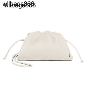 Bottegvenetas Pouch the Designer Handbags 2024 Кожаная сумка Cloud Сумка с морщинами Сумка для пельменей Сумка-мессенджер на одно плечо Ручная сумка с пельменями